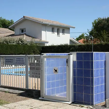 Apartment T2 Duplex Au 2eme Etage Sur Le Port Ostreicole ,bassin D'arcachon